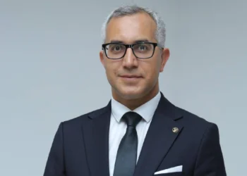 Təhsil eksperti Kamran Əsədov məhkəmə zalında həbs edilib