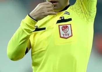 “Qalatasaray” – “Fənərbağça” derbisinin baş hakimi açıqlandı