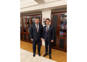 Hikmət Hacıyev Ukrayna səfiri ilə strateji tərəfdaşlığın gücləndirilməsini müzakirə edib