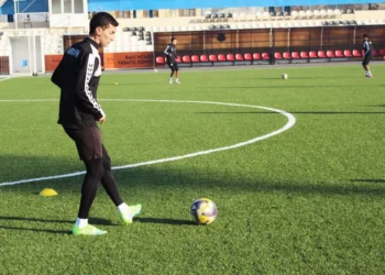 Araz Abdullayev: “Komanda olaraq sonuncu pillədən qurtulmağı bacaracağıq”