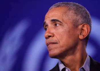 Barak Obama sükutunu pozdu! Trampa qarşı etiraz çağırışı