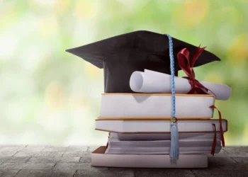 Yeni tədris ili üzrə xaricdə təhsil Dövlət Proqramının əhatə etdiyi universitet və proqramların siyahısı təsdiqlənib