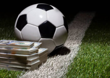 2025-ci ildə transferlərə 13 milyard dollardan çox pul xərclənib