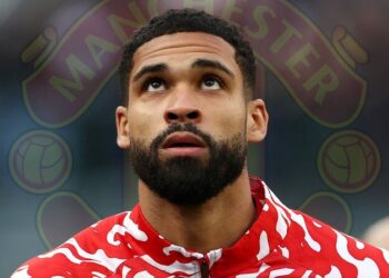 “Milan”ın futbolçusu “Mançester Yunayted”ə təklif olundu