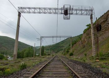 Aİ və Azərbaycan Naxçıvan dəmir yolu layihəsinin texniki-iqtisadi tədqiqatına başlayır