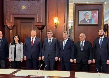İsrail xarici işlər naziri Milli Məclisdə