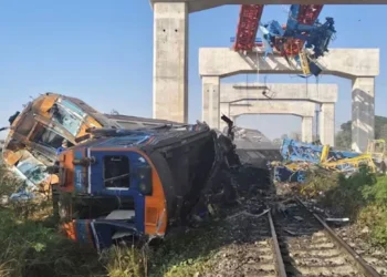 Taylandda kran qəzası: 22 nəfər ölüb, ən azı 30 nəfər yaralanıb