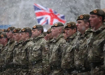 Böyük Britaniya Ukraynadakı hərbi qulluqçularının sayını artırıb