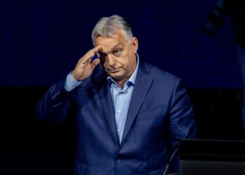 Orban Ukrayna siyasətini Macarıstanın düşməni adlandırıb.