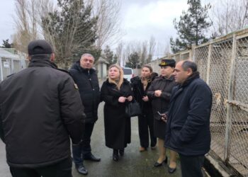 FHN yanında İctimai şura üzvləri Xüsusi Riskli Xilasetmə Xidmətində görüş keçirib
