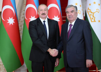 Emoməli Rəhmon Prezident İlham Əliyevi təbrik edib