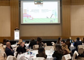 Media nümayəndələri üçün WUF13 haqqında məlumatlandırma sessiyası keçirilib