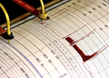 İranda 5,2 maqnitudalı zəlzələ olub