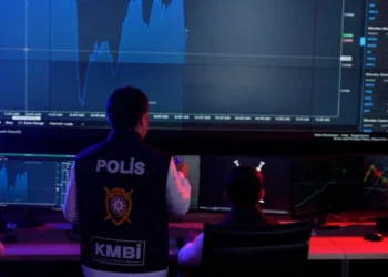 BDU-nun tələblərinin fotolarını yayan şəxs polis tərəfindən saxlanılıb