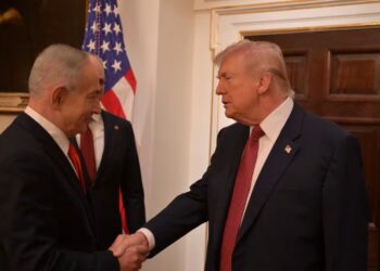 Kameralarsız, açıqlamasız görüş: Trump və Netanyahu danışıqları gizli saxladı
