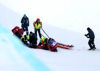 Çinli idmançı XXV Qış Olimpiya Oyunları zamanı xəstəxanaya çatdırılıb
