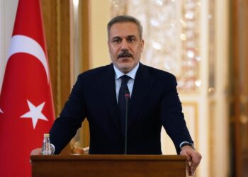 Hakan Fidan raket hücumundan sonra İrana xəbərdarlıq edib
