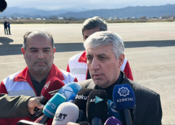 Səfir: İrana ilk humanitar yardımı Azərbaycan göndərib