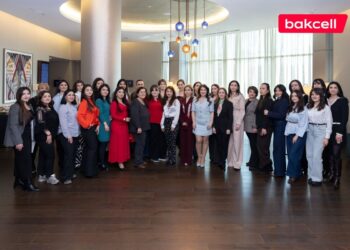 Bakcell 8 Martı xanım jurnalistlərlə birgə qeyd edib