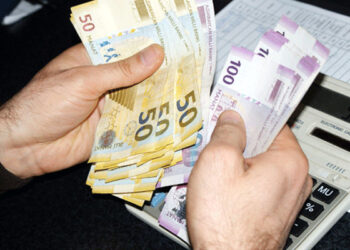 Məzuniyyət vaxtı üçün əmək haqqı necə hesablanır?