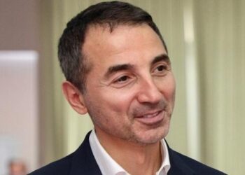 Adnan Əhmədzadənin həbs müddəti uzadıldı