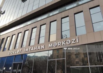 Ali məktəblərə və kolleclərə sənəd qəbulunun vaxtı uzadılıb