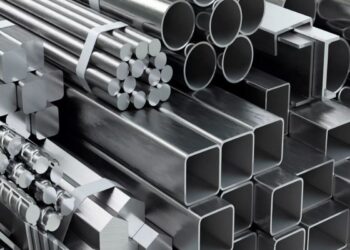 Qara metal idxalı ixracı 13 dəfə üstələyib