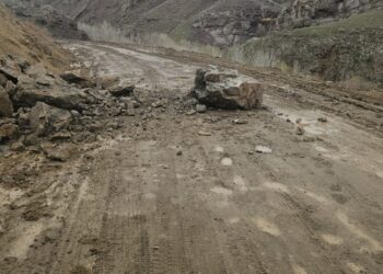 Güclü yağışlar nəticəsində Ordubadda qaya uçqunu olub – FOTO