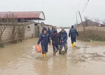 Xaçmazda intensiv yağışlar nəticəsində evlərə su dolub, 22 nəfər təxliyə edilib