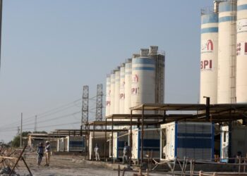 İrandakı nüvə stansiyasına raket düşdü