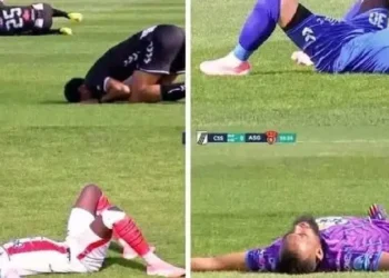 Oyun zamanı futbolçular huşunu itirdi
