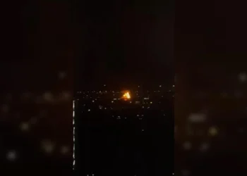 Dron hücumundan sonra yanğın baş verdi! Dubayda bütün uçuşlar ləğv edildi