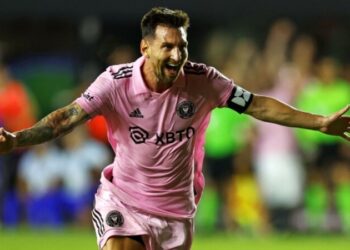 Messi cərimə zərbəsi qollarında Peleyə çatdı – VİDEO
