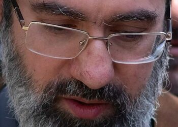 Xameneinin vəziyyəti ağırdır