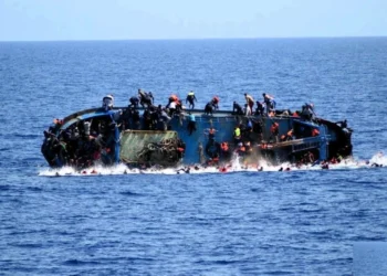 Andaman dənizində qaçqınlarla dolu gəmi qəzaya uğrayıb, yüzlərlə insan itkin düşüb