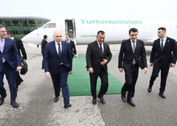 Türkmənistan Nazirlər Kabineti sədrinin müavini Azərbaycana gəlib