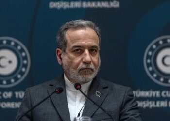 Əraqçi İslamabada səfər edəcək