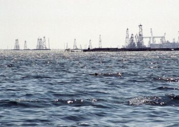 Hava şəraiti ilə bağlı gəmilərə xəbərdarlıq edilib