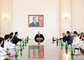 Prezident İlham Əliyev Avropa çempionatında komanda hesabında çempion olan güləşçiləri qəbul edib