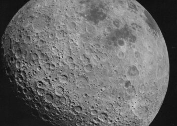 NASA Ayın görünməyən tərəfinin ilk fotosunu dərc edib
