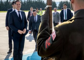 “Türkiyədən çox şey öyrənə bilərik” – Rutte