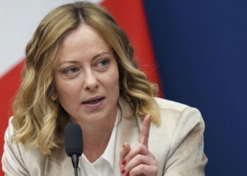 Meloni Hörmüz boğazı ilə bağlı İrana xəbərdarlıq etdi