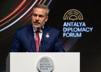 Türkiyə ABŞ-nin NATO-dan çıxmasını Avropa ilə müzakirə edir