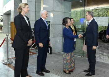 Ceyhun Bayramov Banqkokda səfərdədir