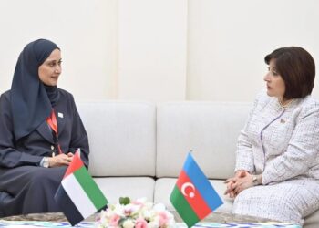 Sahibə Qafarova Buxarada BƏƏ Milli Şurasının sədr müavini ilə görüşüb