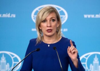 “Hitler almanları aldatdığı kimi, Zelenski də ukraynalıları aldadıb” – Zaxarova