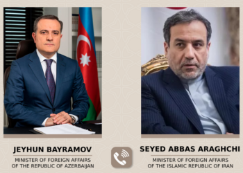 Ceyhun Bayramov iranlı həmkarı ilə telefon danışığı apardı – YENİLƏNDİ