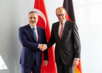 Hakan Fidan Almaniya Kansleri Fridrix Merts ilə görüşüb