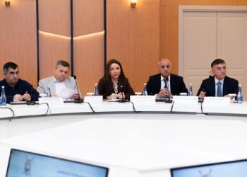 DİN və İctimai Şura şəhərsalmanın müasir çağırışları mövzusunda müzakirə keçirib