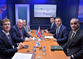 Azərbaycan müdafiə nazirinin müavini “SAHA EXPO 2026” sərgisində iştirak edib